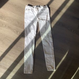 W25 white skinny jeans